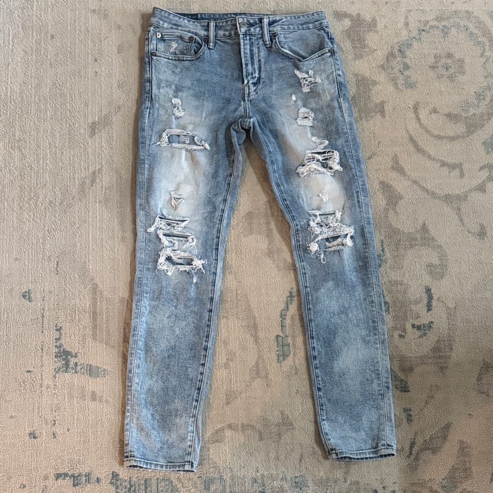 American Eagle Outfitters Light Blue Distressed Skinny Jeans - Picture 2 of 8